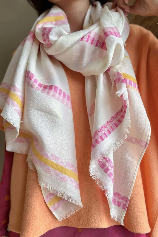 Peruvian Linear Scarf A